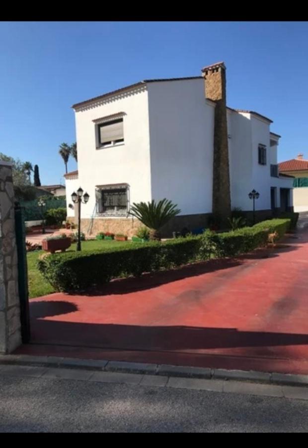 Villa Irene Gandia Bagian luar foto